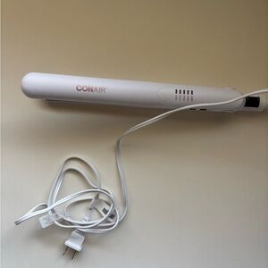 Conair White Hair Straightener